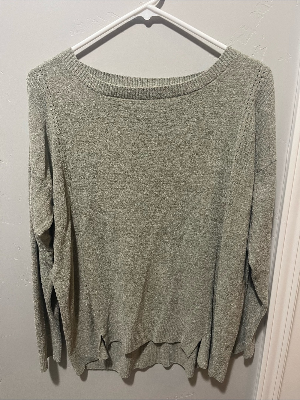 Bearfoot Dream Cozychic Light Sage Women's Sweater Large